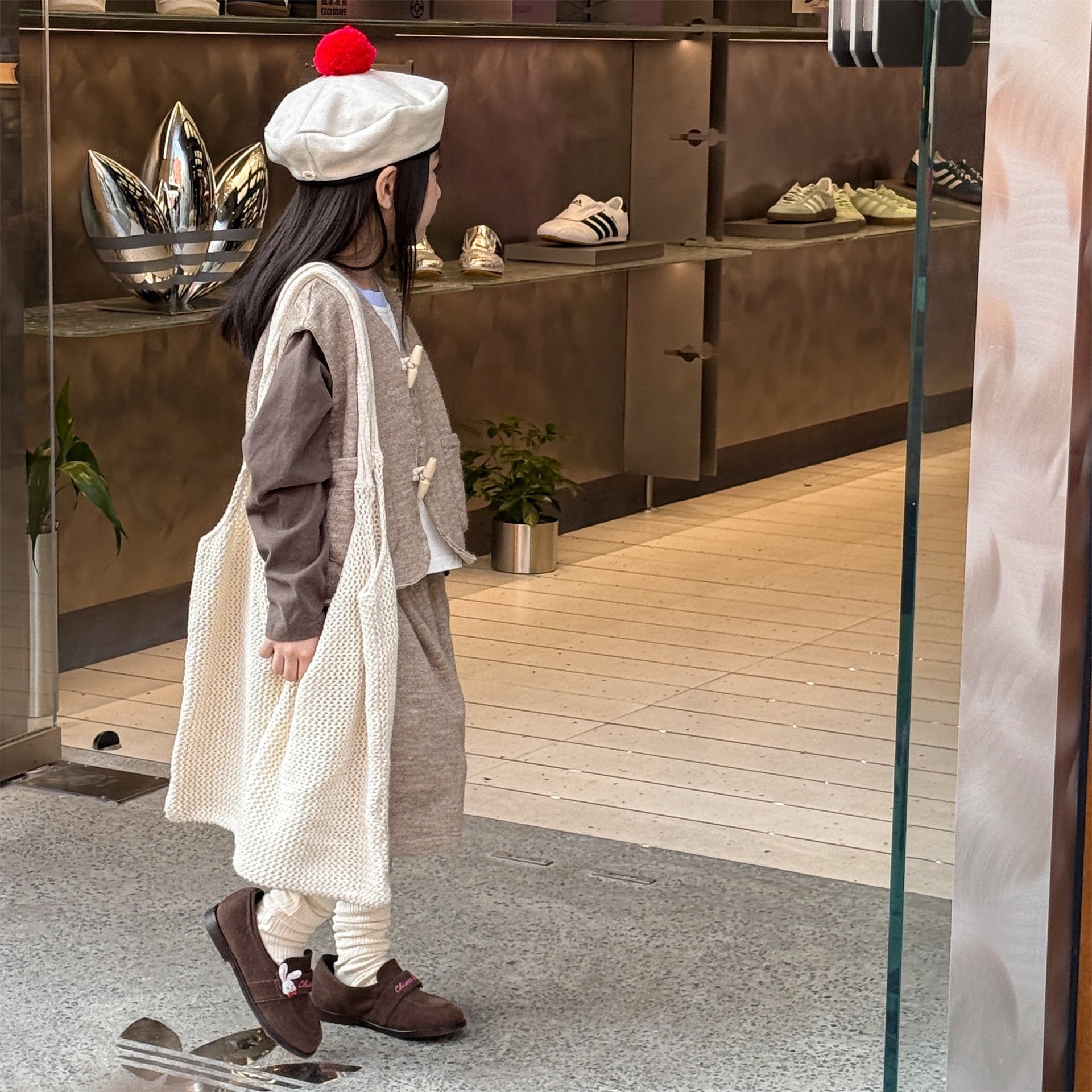 毛呢感背心五分褲套裝