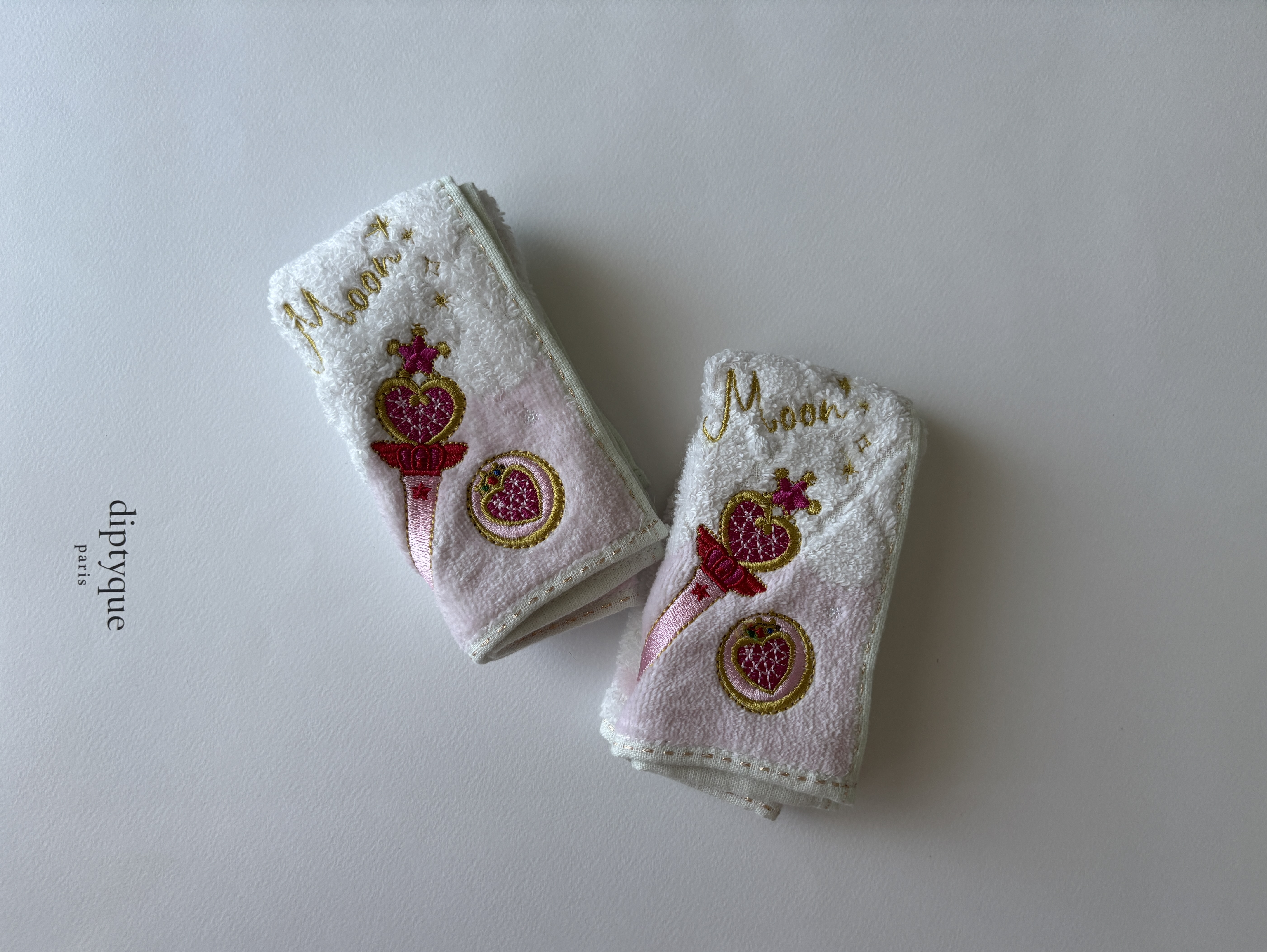 東京選物。美少女戰士30週年紀念週邊-水手月亮小方巾