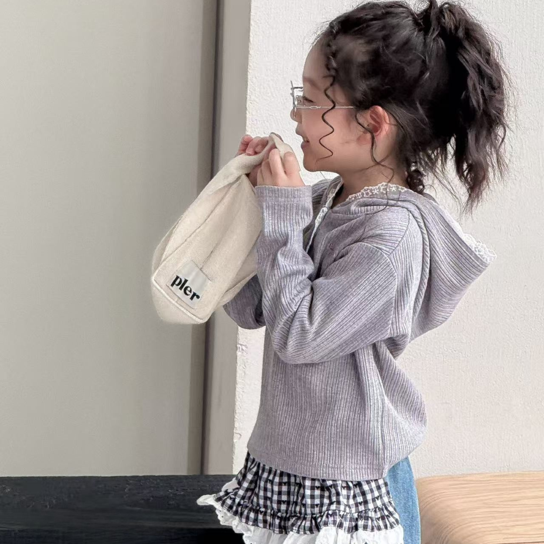 25秋 星星蕾絲連帽上衣