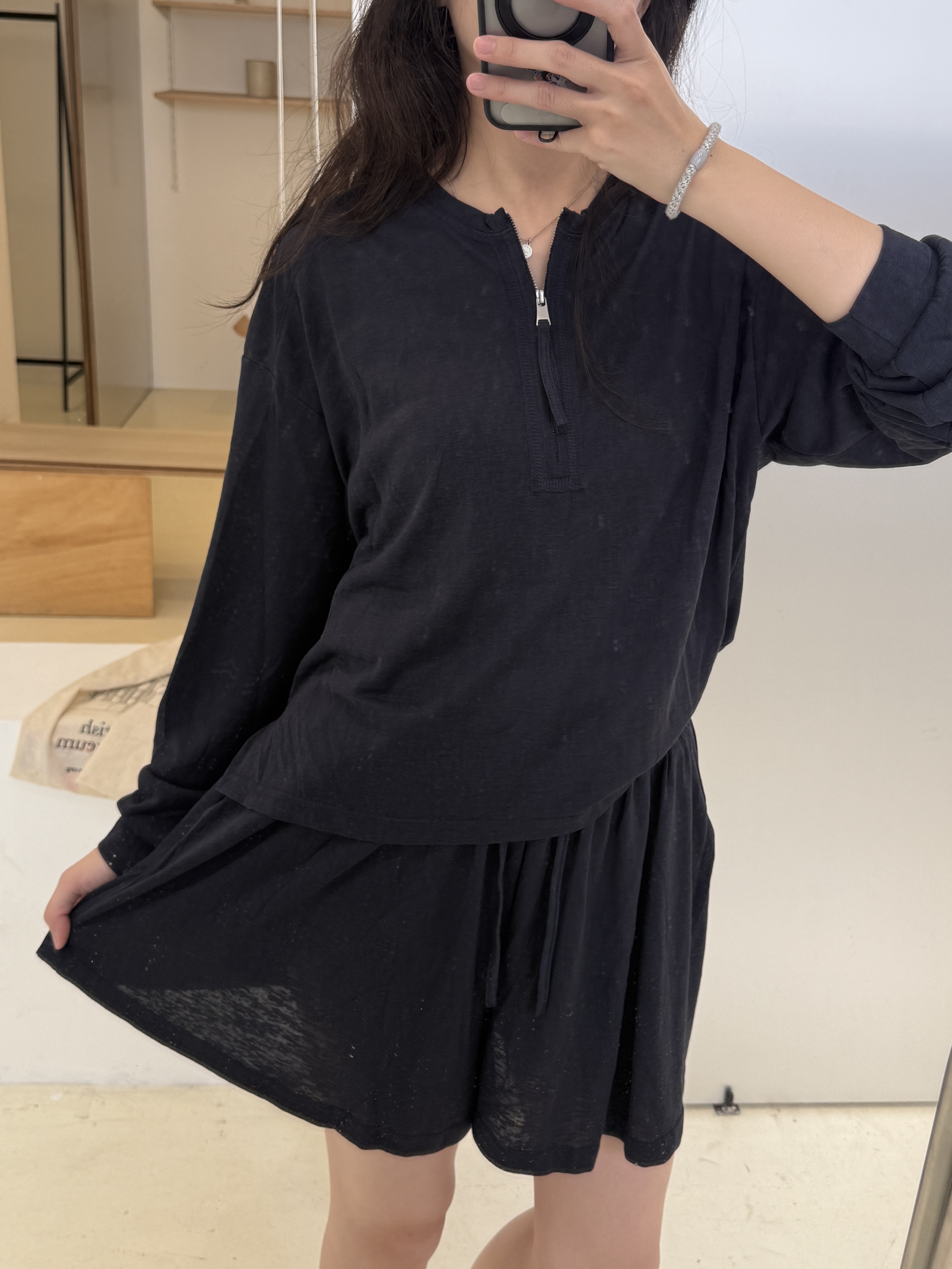 蠶絲亞麻拉鍊上衣+短褲套裝