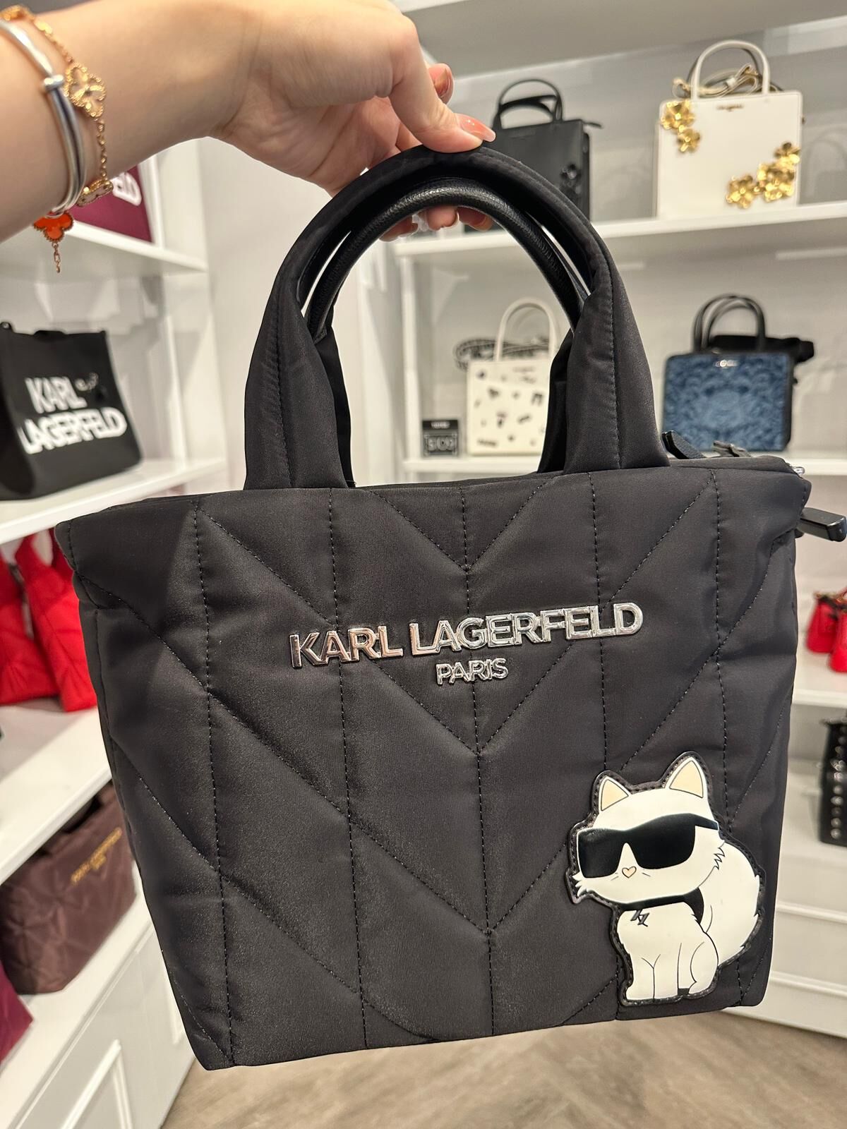 【預購】Karl Lagerfeld Paris H090563 斜咩手提袋
