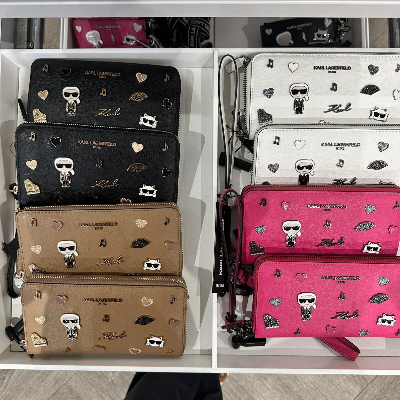 【預購】Karl Lagerfeld Paris H090571 拉鏈長款銀包