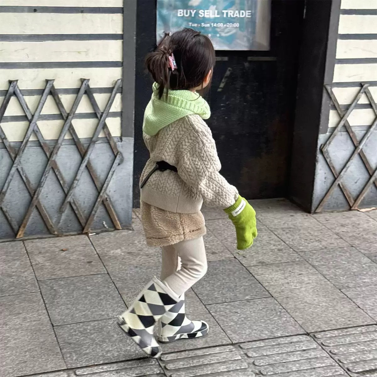 兩色羊羔毛短褲