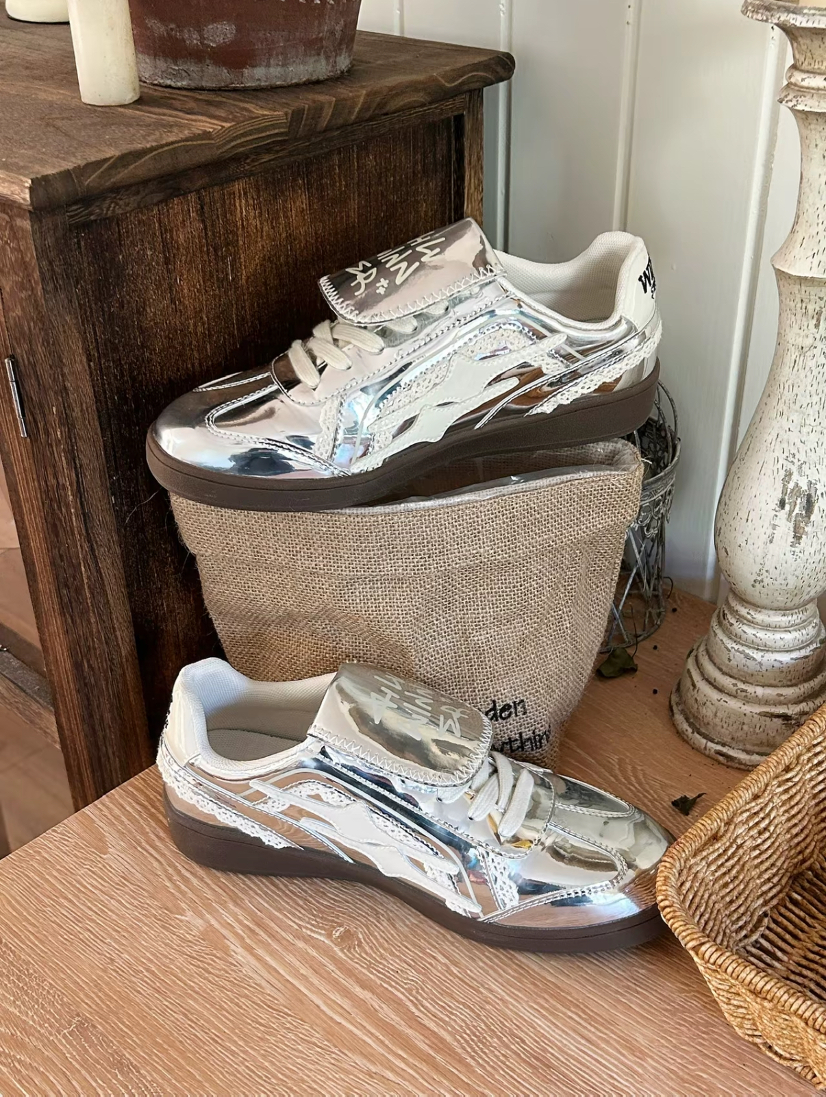 Killwinner 鏡面銀德訓鞋 銀色 Y2K 復古翻蓋 焦糖底 蕾絲 芭蕾風 復古 德訓鞋 女款/預購