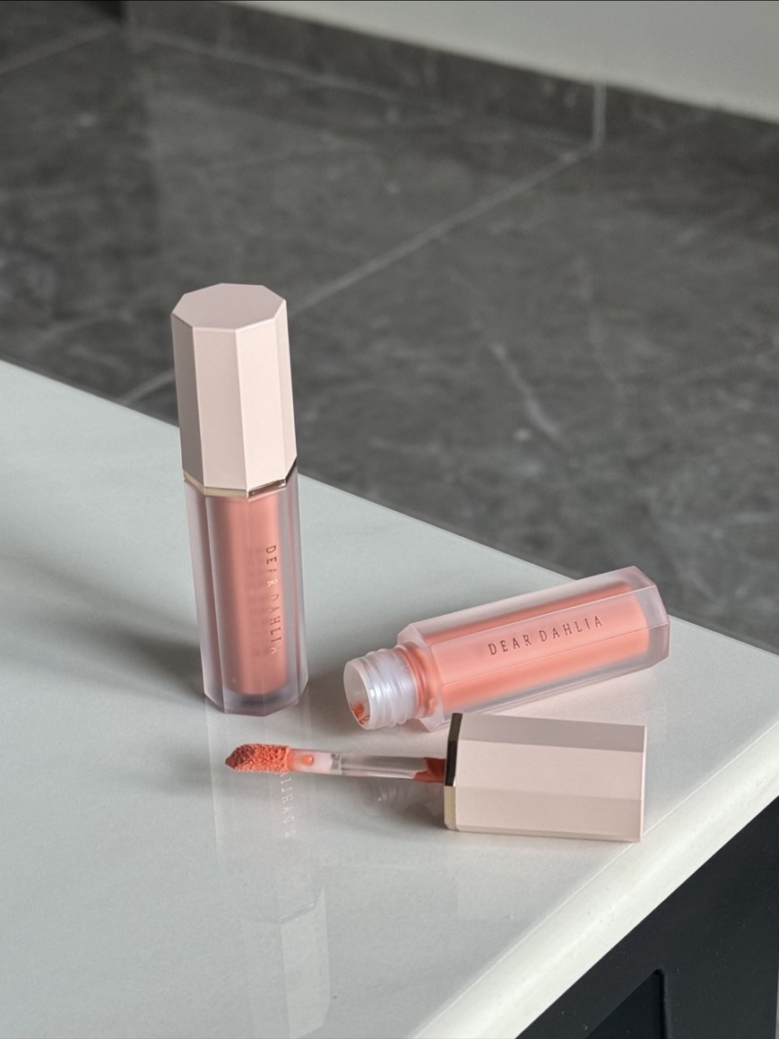 韓國熱銷 Deardahlia 韓女腮紅液（送粉撲）