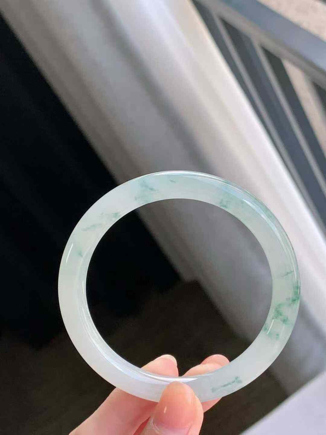 915651 54.2mm冰飄花圓條翡翠手鐲 (54-56)