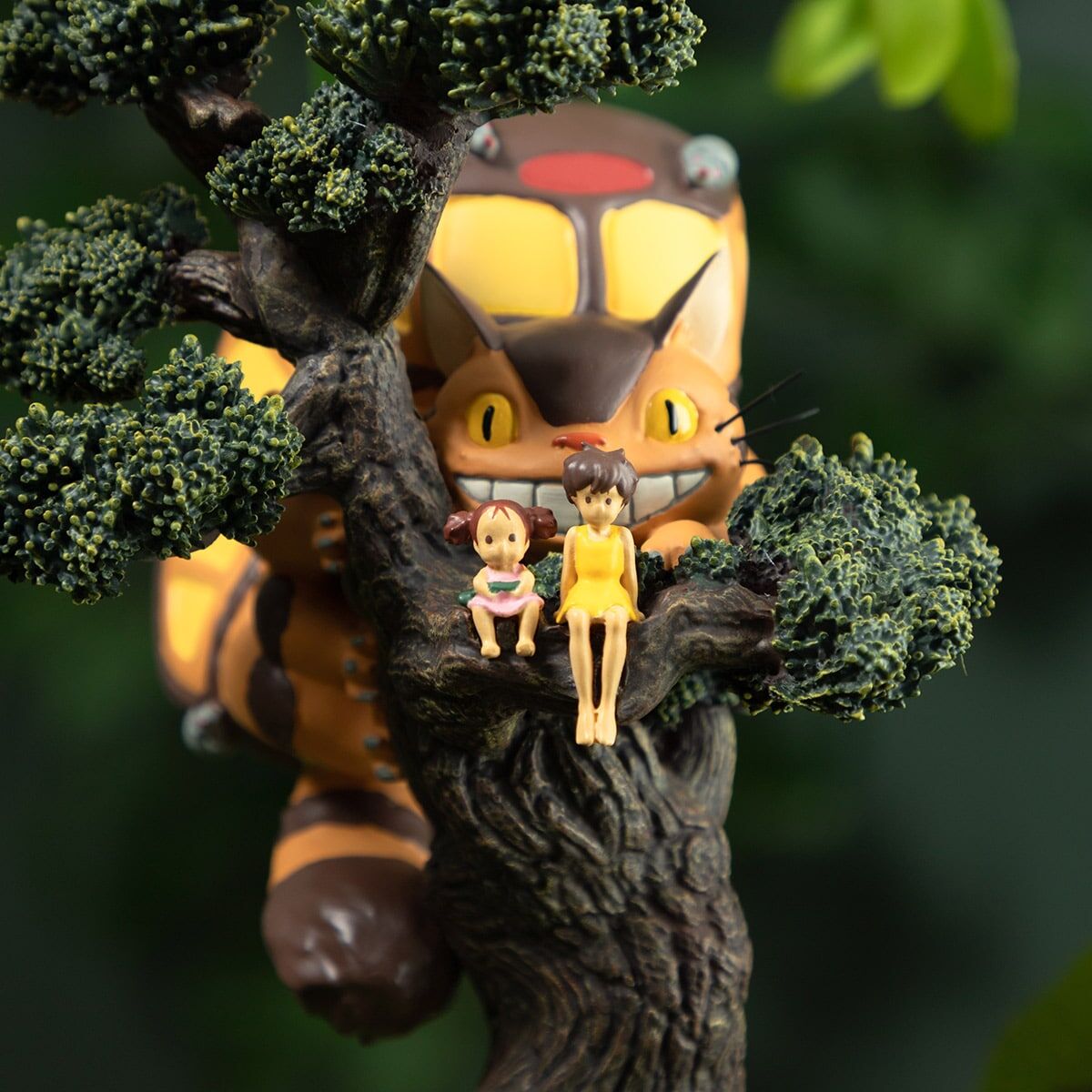 立體場景桌上時鐘 龍貓 在松樹上