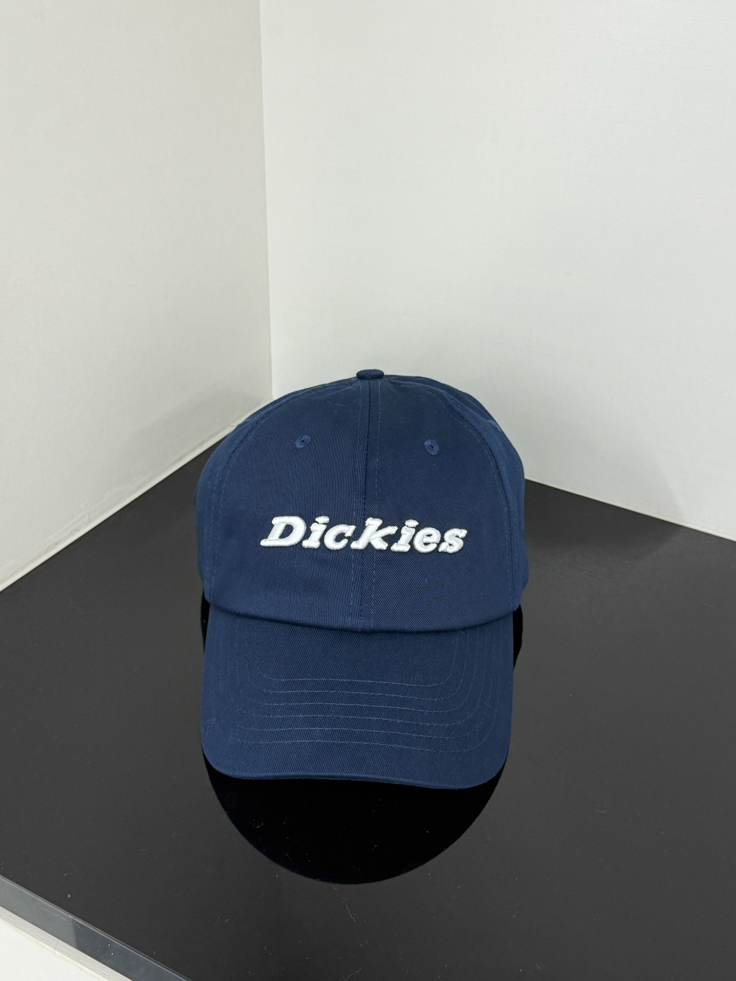 代購-Dickies 刺繡logo 簡約純色 老帽 共四色