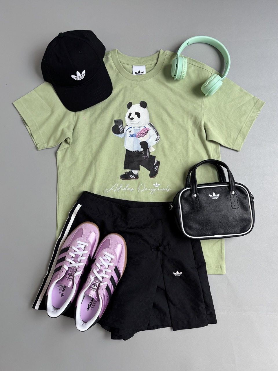 ADIDAS ORIGINALS X DOROPHY TANG 熊貓 短T 短袖 綠色 IB7068 / 預購