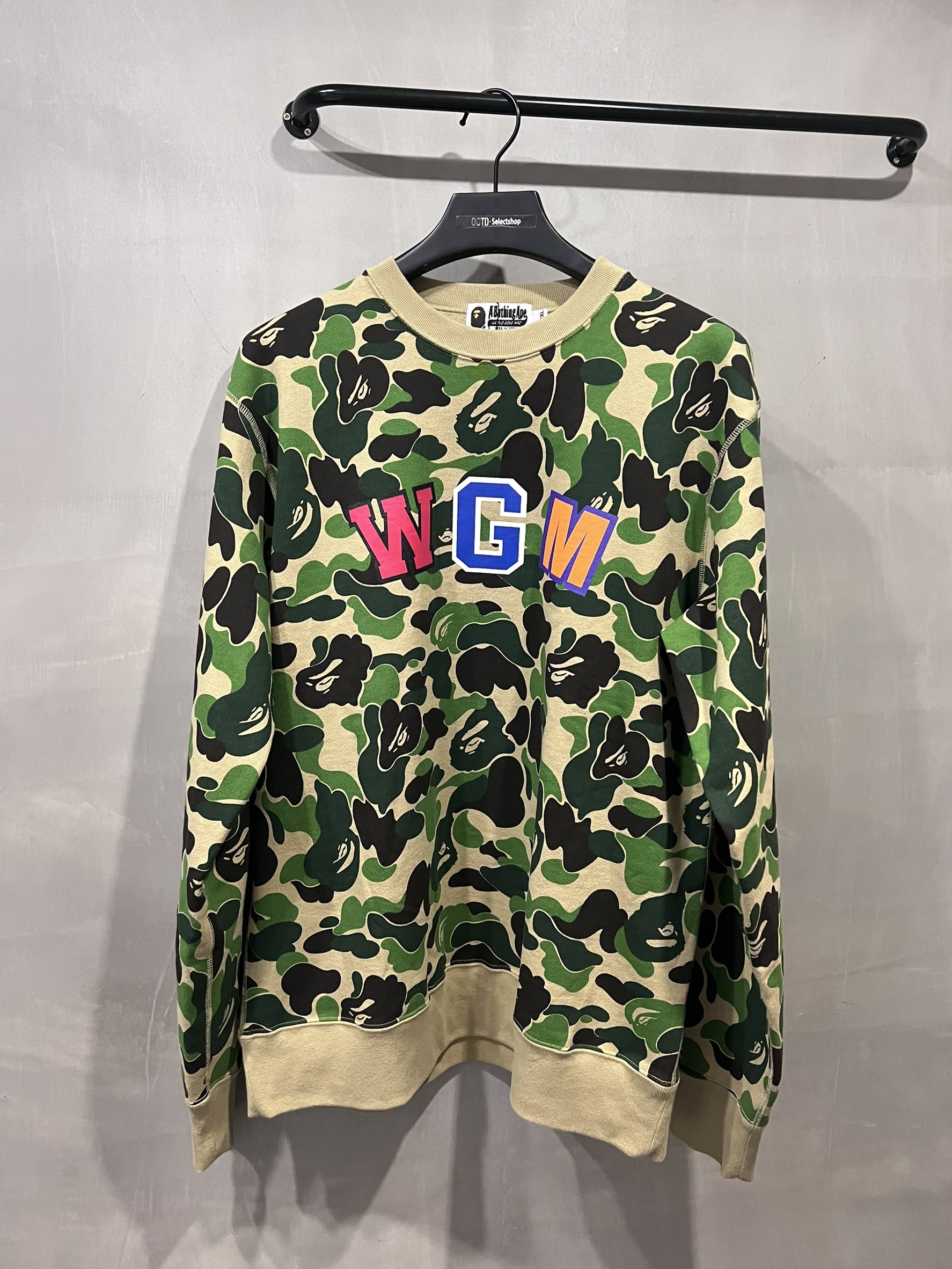 BAPE大學T