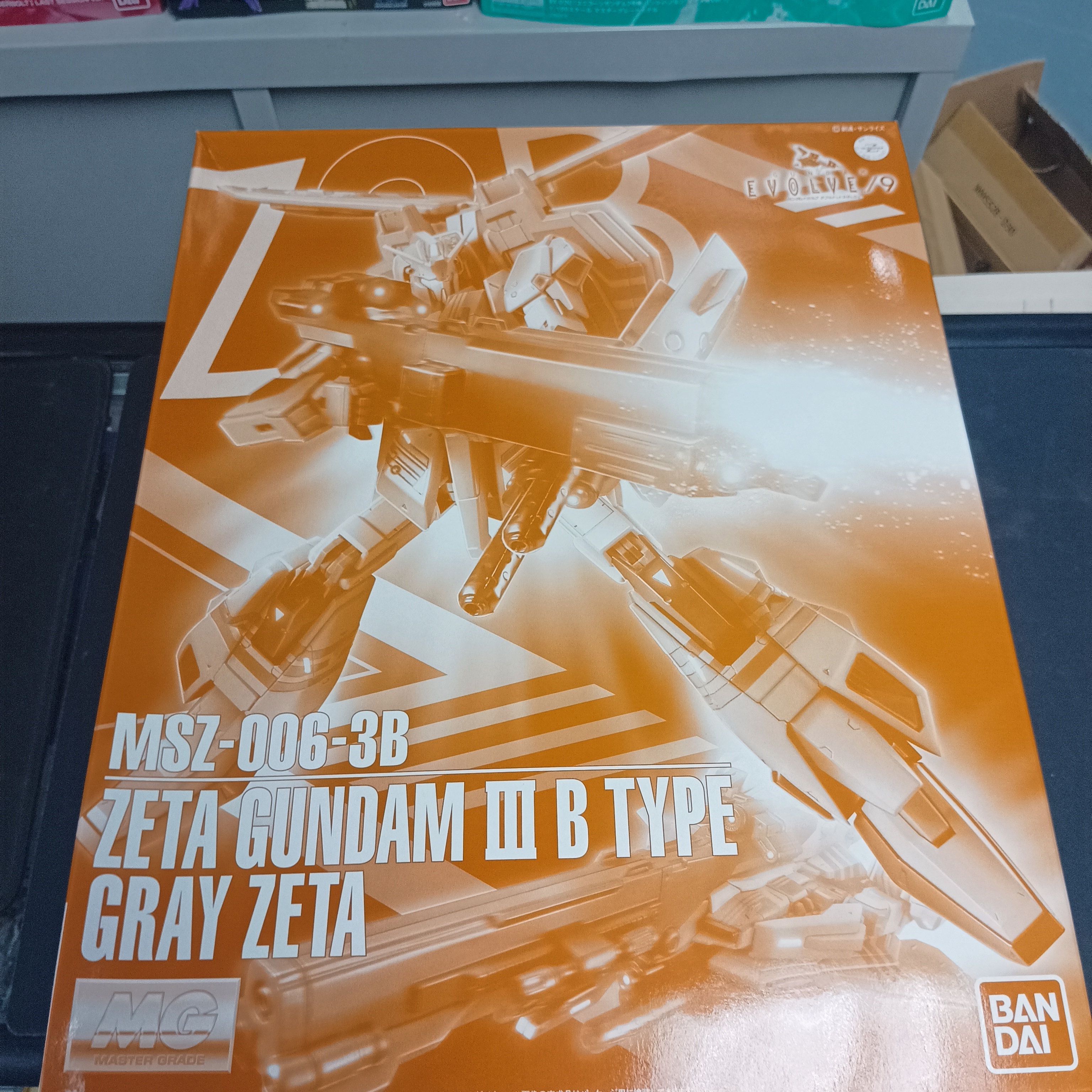 MG 1/100 MSZ-006-3B Zeta Gundam Unit 3 B Type Gray Zeta