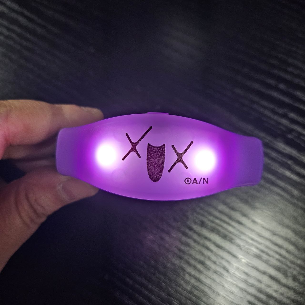 彩虹社 刀也 發光手帶 已試(無電) #302