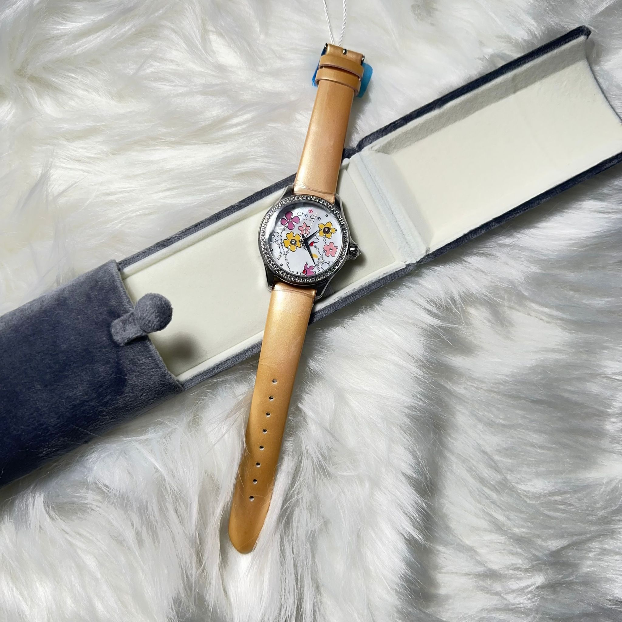 【直播】Che Che watch LL090642 手錶(CC016-0022PK-A)