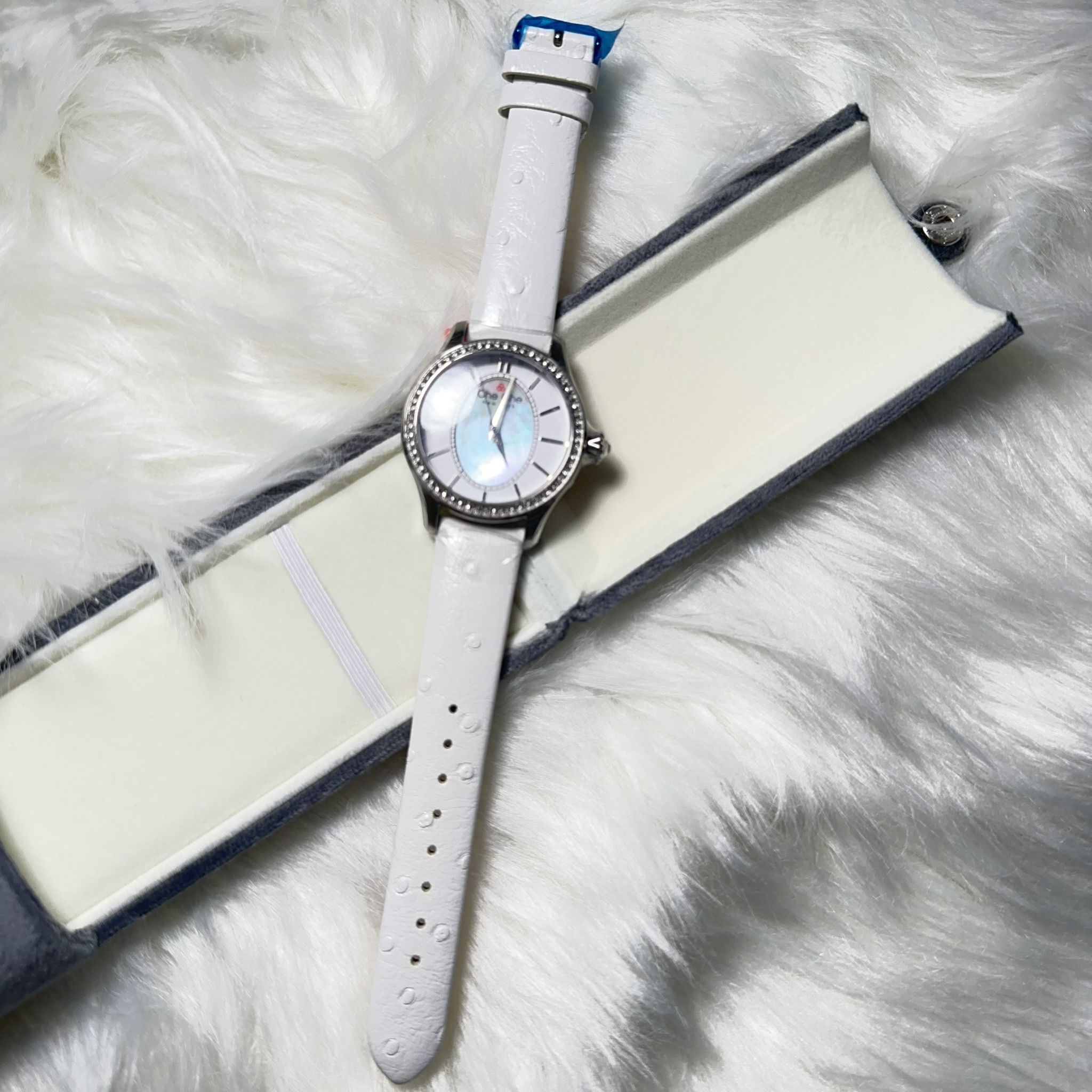 【直播】Che Che watch LL090643 手錶(CC016-0022WH-C)