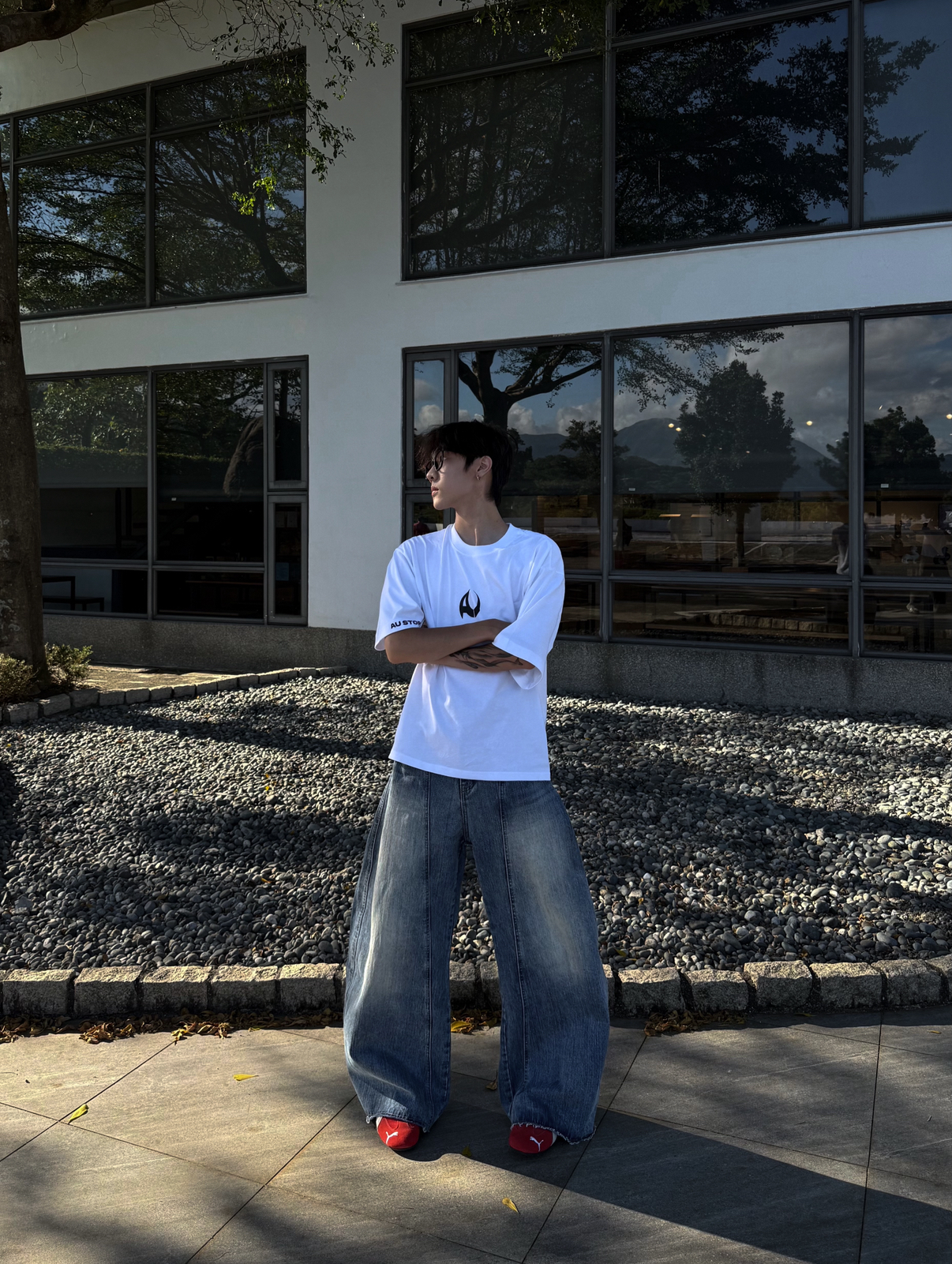 (現貨) 韓系高品質刷白彎刀褲 不收邊 老闆大推!