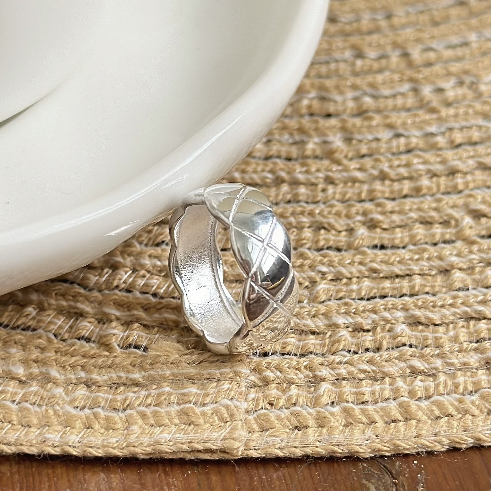 寬版菱格紋純銀戒指