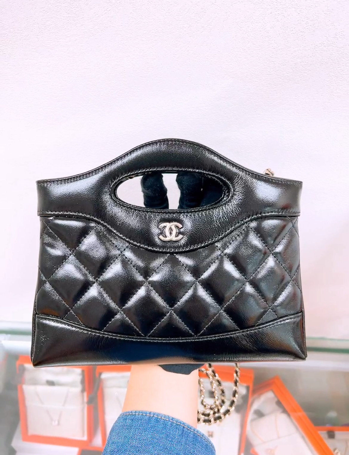 *Brand New* Chanel 31 nano (black GHW)
