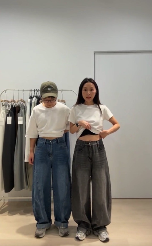 (現貨)(版娘推薦) 瘦瘦肉肉都get！秋日時髦103cm彎刀牛仔褲SMLXL _7301