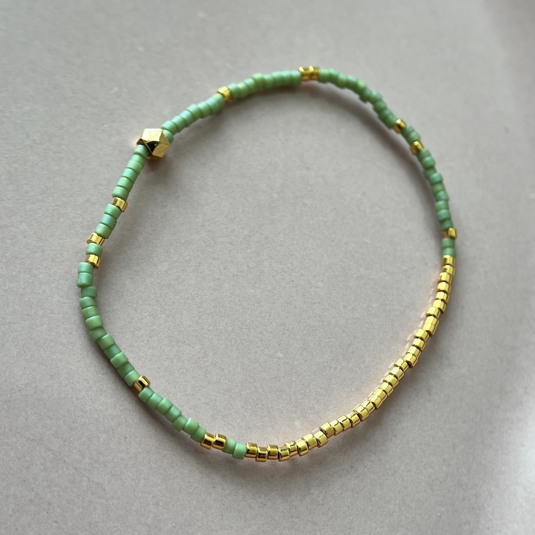 碧綠金索 | 細條串珠手鍊