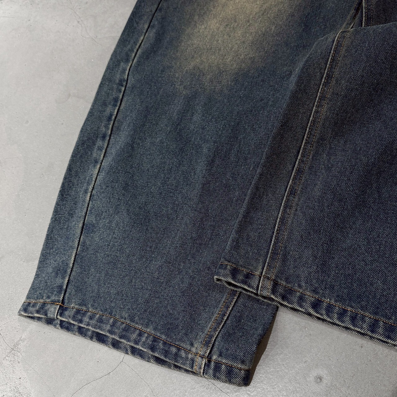 彎刀水洗牛仔褲 68919