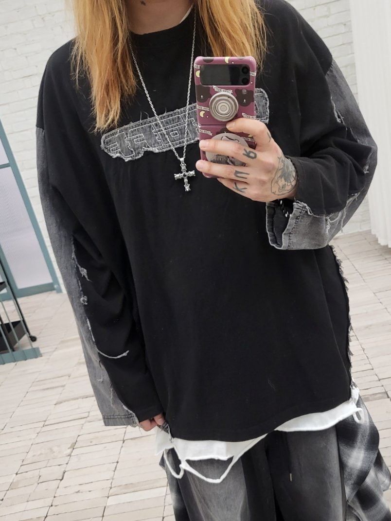 拼牛仔英文字長袖衫 GLAMOUR-101T