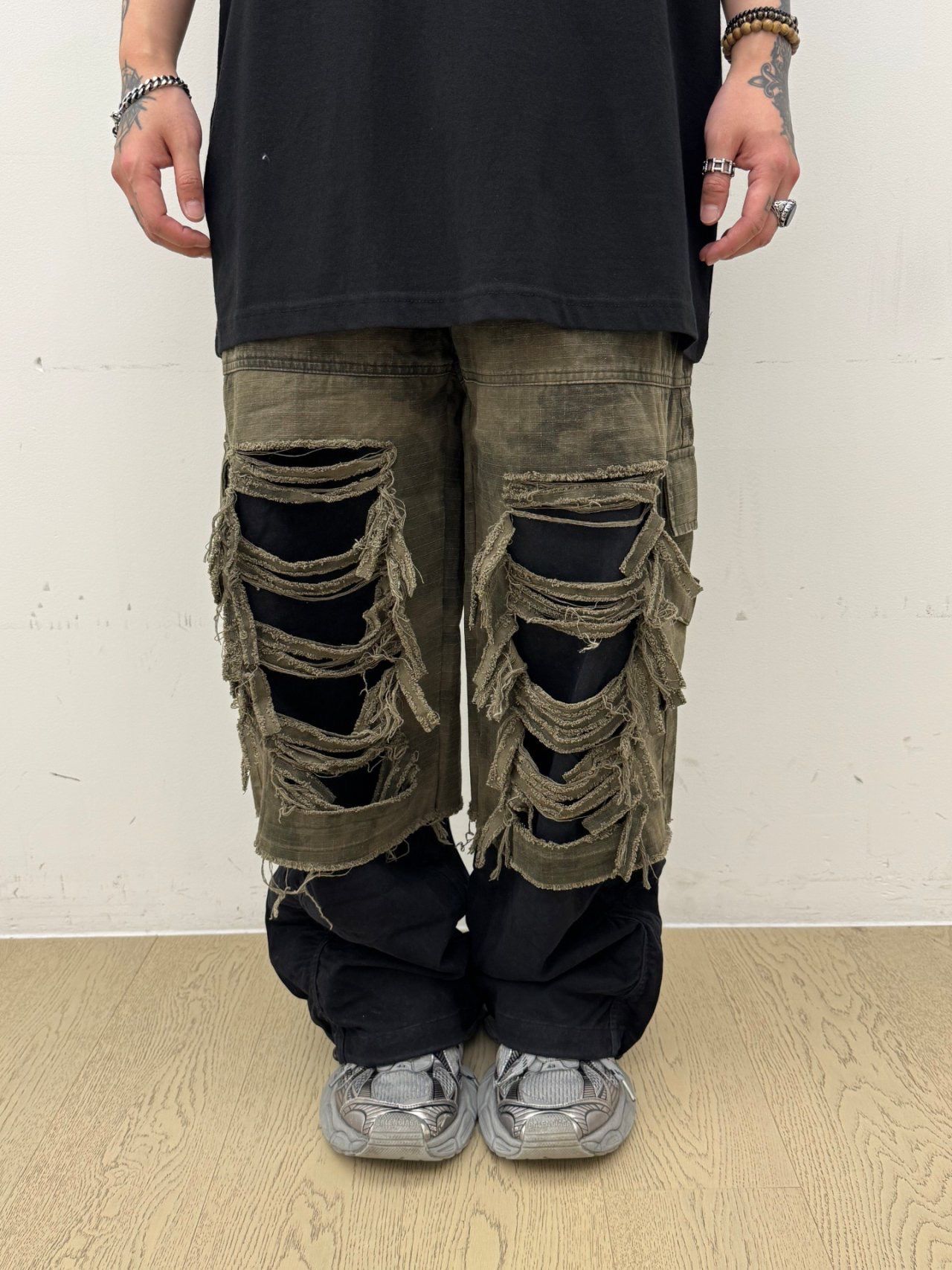 雙層破洞工裝鬆身褲 GLAMOUR-113P