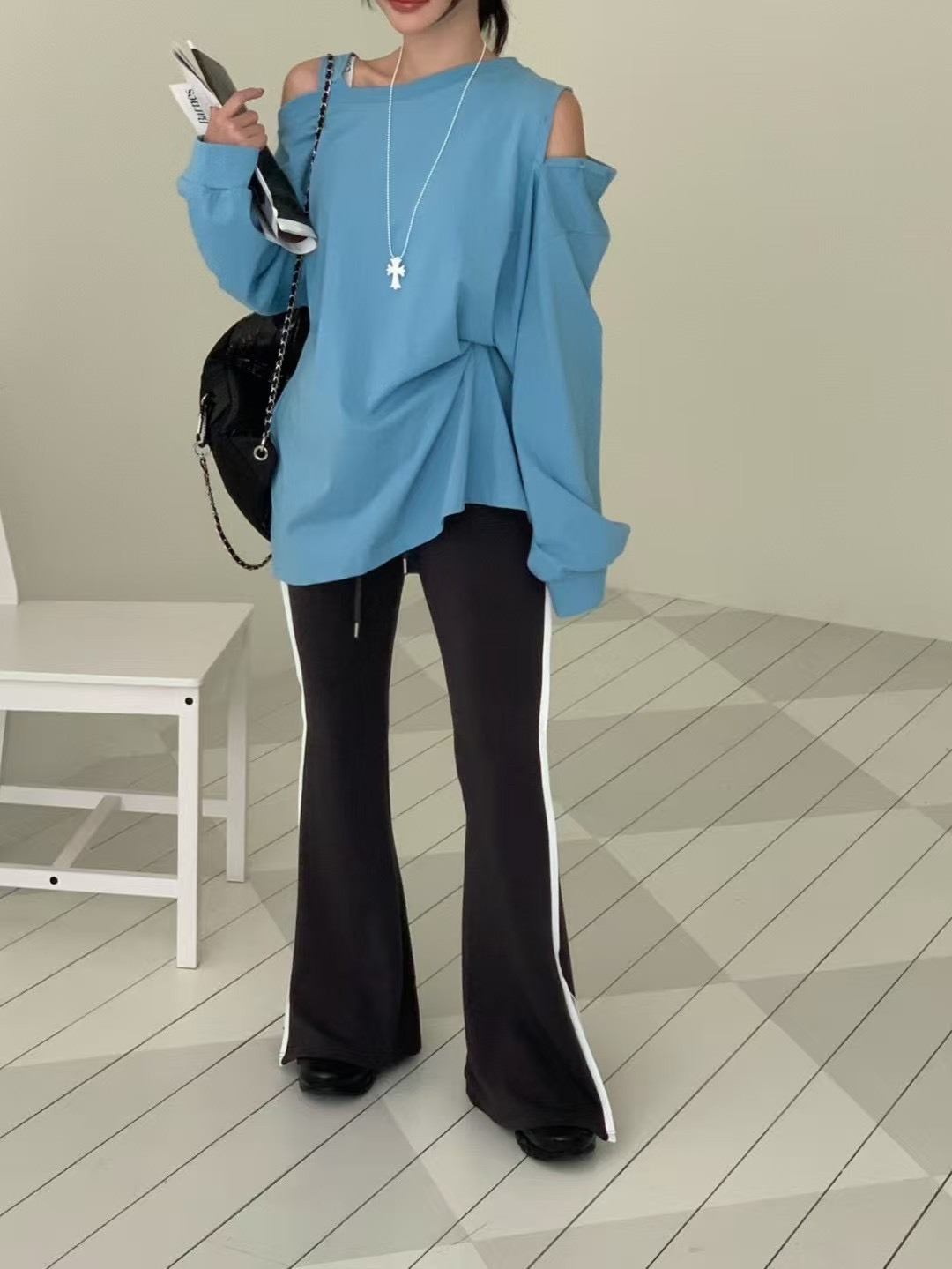 側邊條喇叭長褲