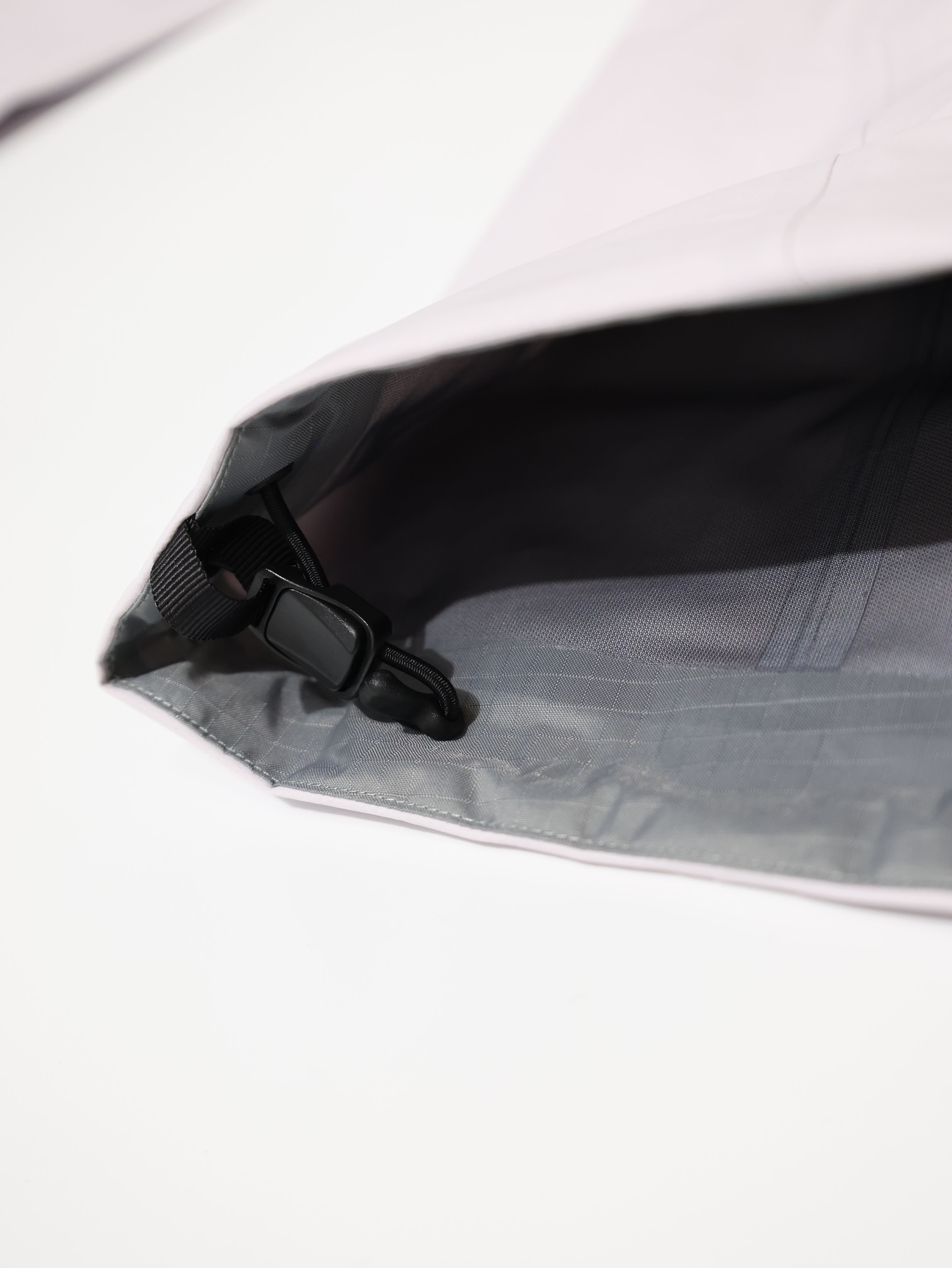 ARCTERYX 始祖鳥 女 BETA 防水外套 Goretex X000009239