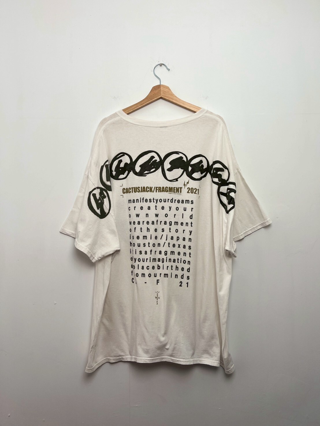 Travis Scott x Fragment Manifest T-shirt Cream SIZE XXL