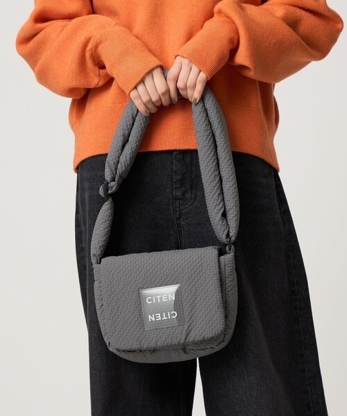 CITEN / Padded clear logo shoulder bag