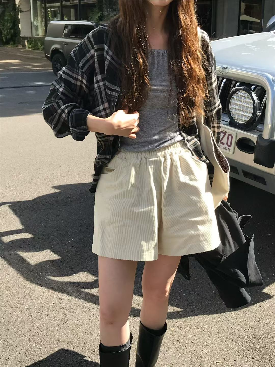 燈芯絨休閒口袋短褲