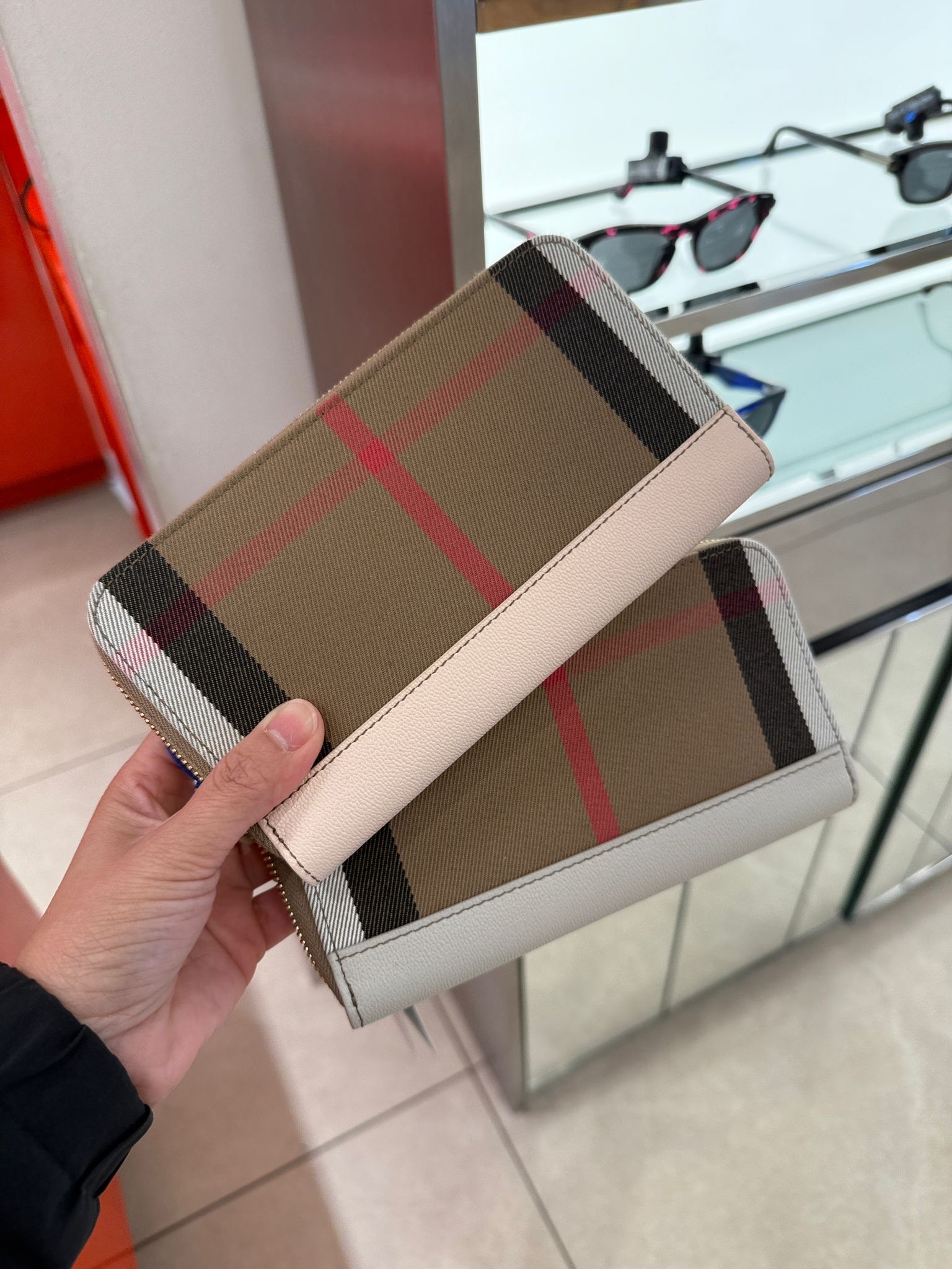 Burberry Zip around Long wallet 2 colors