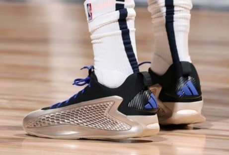 ADIDAS 籃球鞋 AE 1 LOW 黑香檳金 愛德華茲 低筒 男 JQ6133