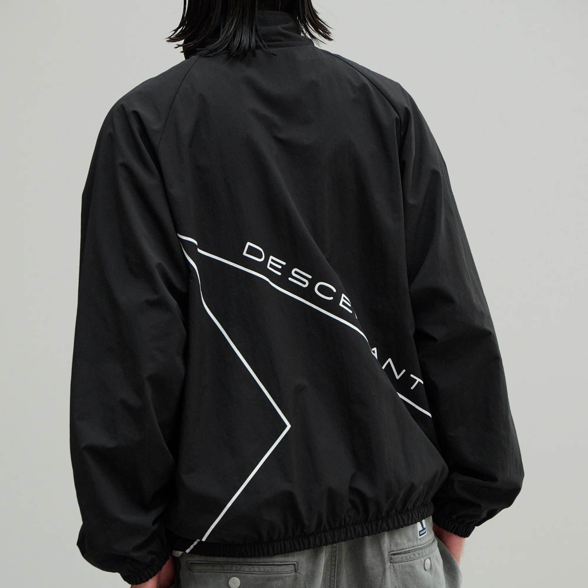9/13 RELEASE: DESCENDANT 2025 A/W VERT NYLON JACKET - PRE ORDER ITEM (預訂中)