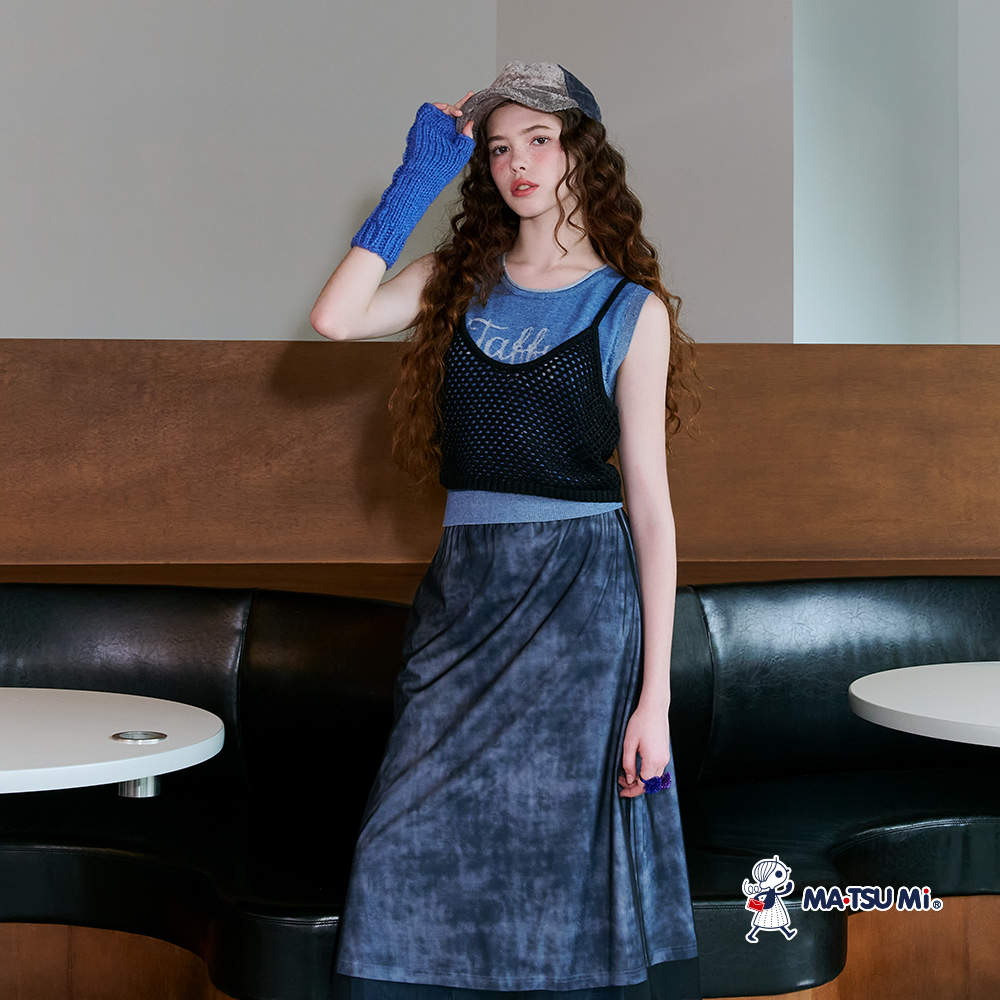 MA‧TSU Mi 撞色坑條拼接LOGO短版針織背心(粉.深藍)
