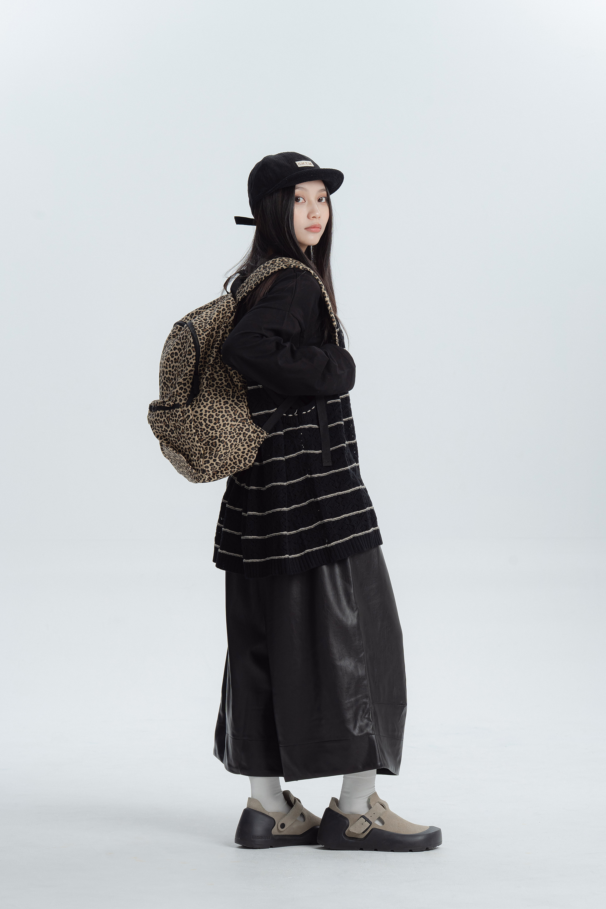 微秋slight autumn｜豹愛極端花色後背包 2色