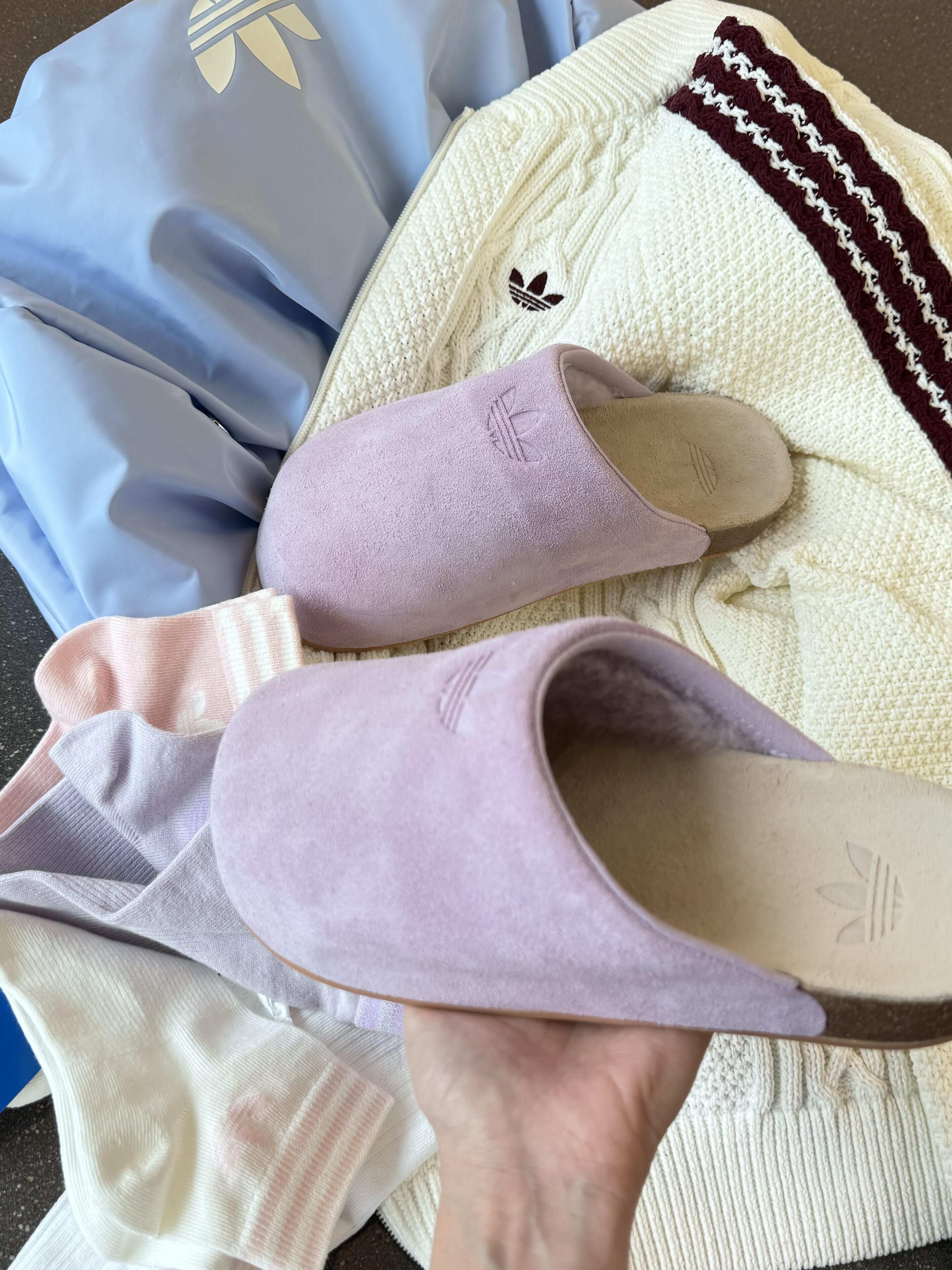 Adidas Originals Adimule 毛絨勃肯鞋 穆勒鞋 軟木底 涼拖鞋 懶人鞋 麂皮 香芋紫 紫色 JP8732 /預購