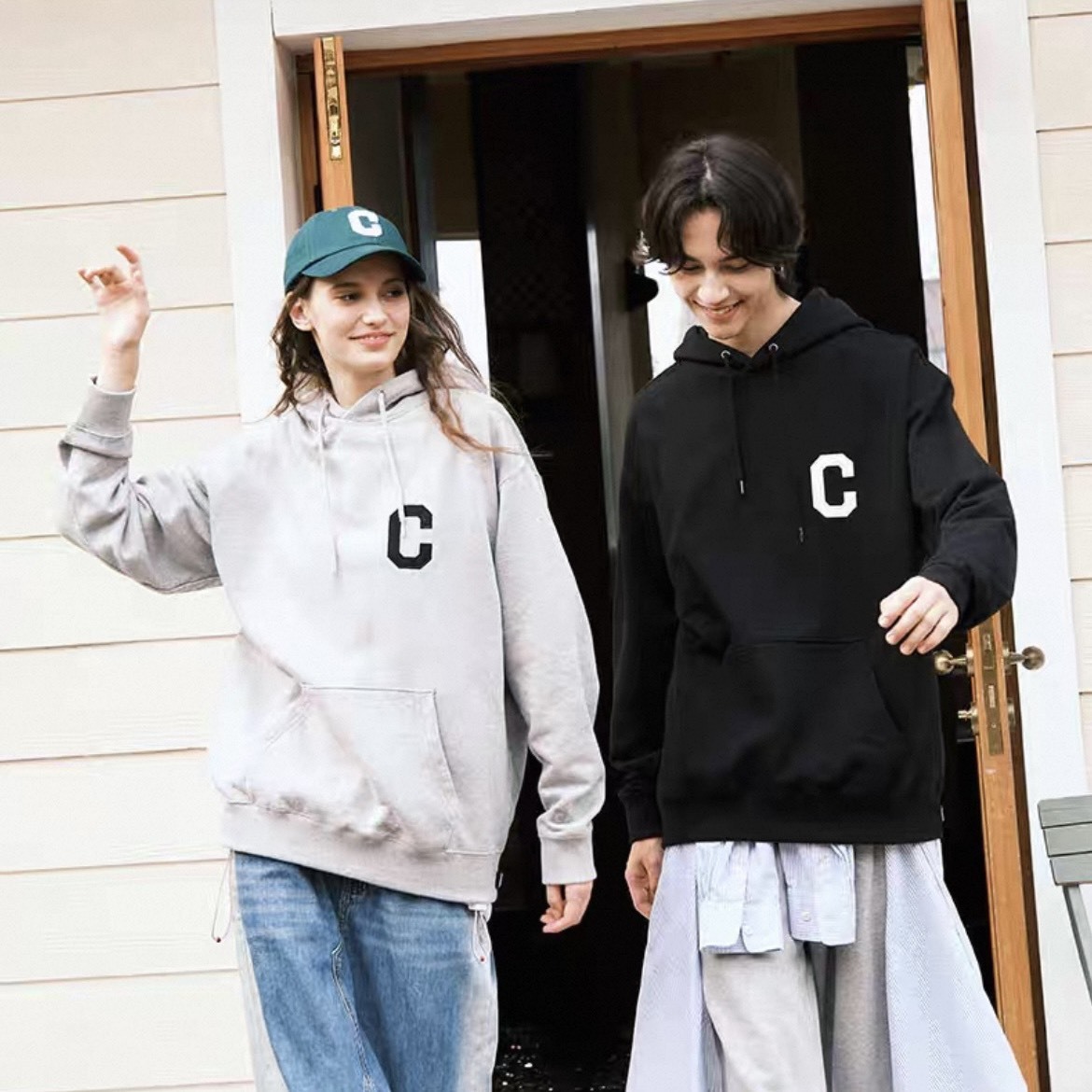 韓國 COVERNAT 經典LOGO 連帽長袖上衣