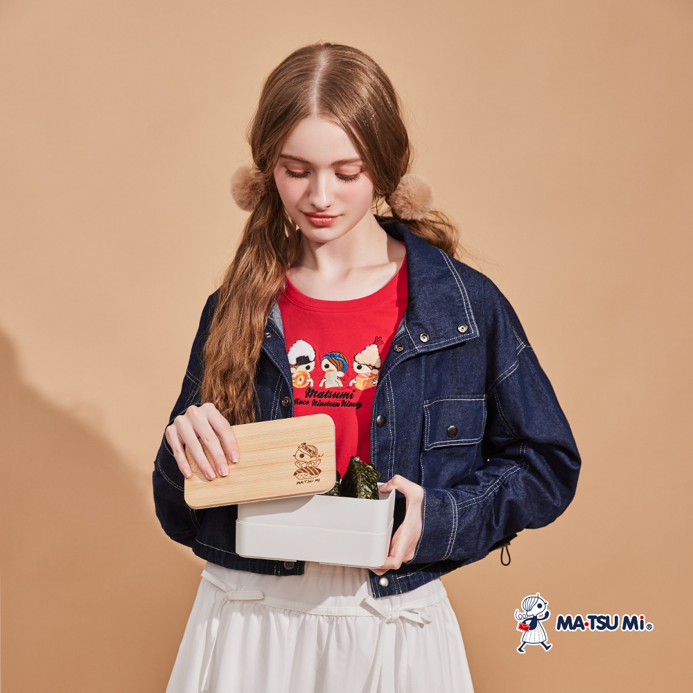 MA‧TSU Mi 褶皺抽繩立領大口袋丹寧短版棉外套 (深藍)