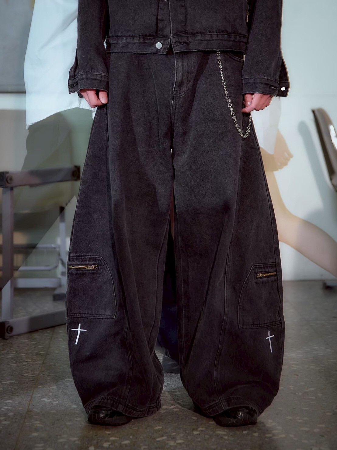 WBI 25SS CROSSBURN-時 / WBI CROSSBURN WCE-01 褲子