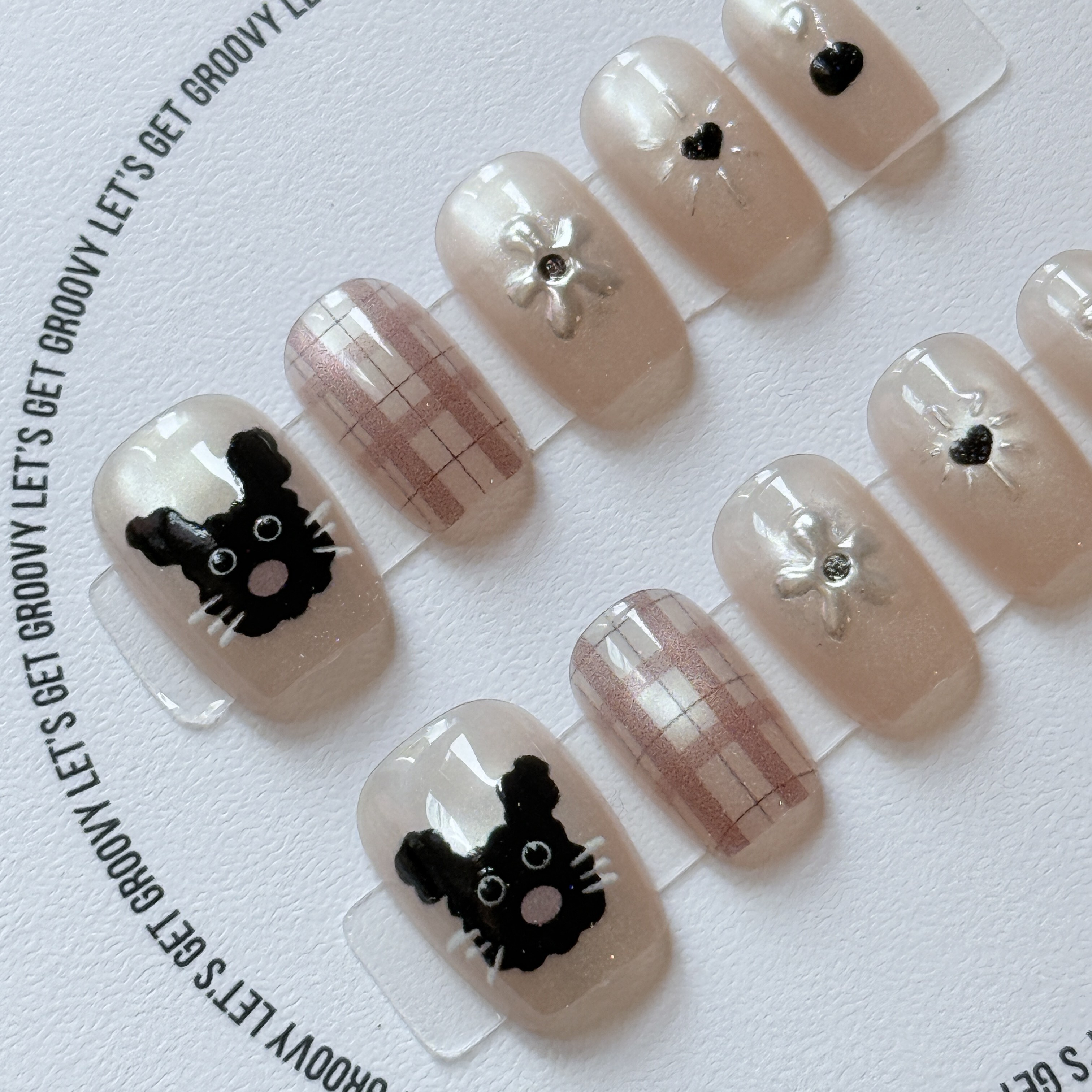 Slay ︳Black Hairy Dog。Light Brown with Golden Flower