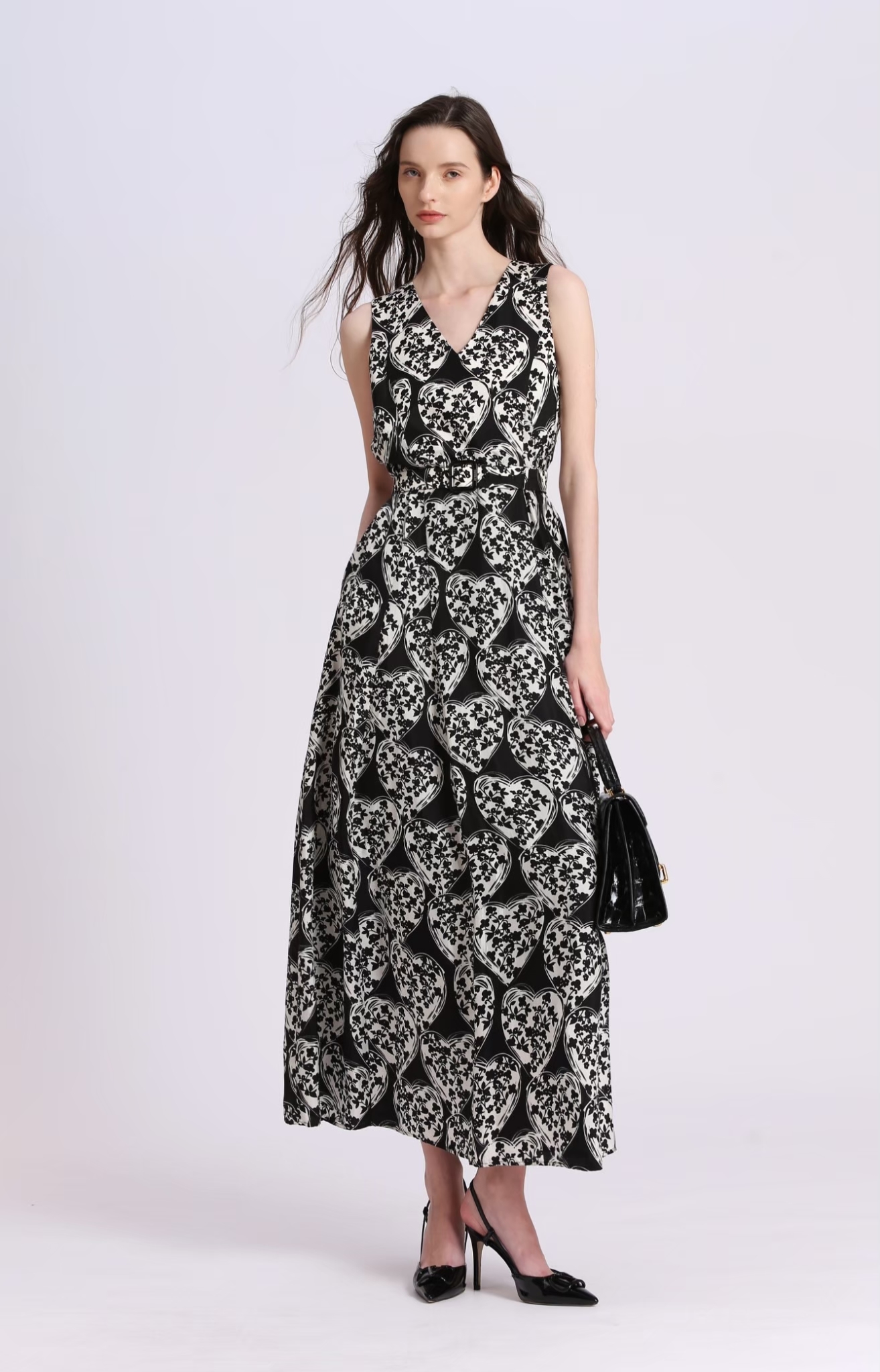 BD15001E1 新優雅斜紋段愛心花V領削肩長洋 (附腰帶)