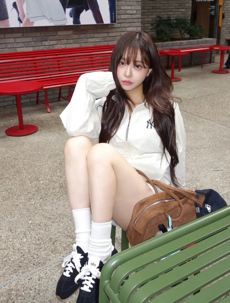 現貨 MLB x Karina同款 短版風衣外套