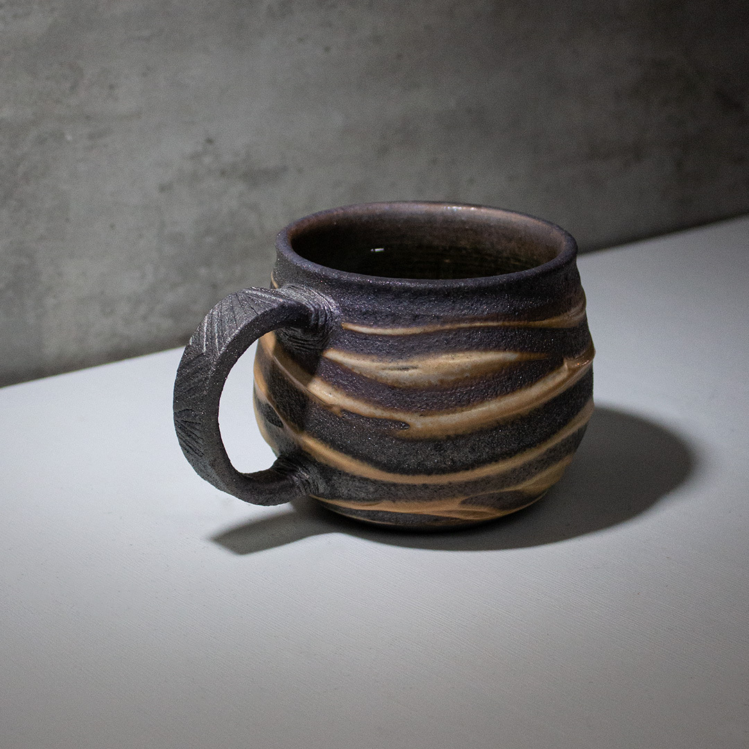 山水霞黛雕紋馬克杯H007M