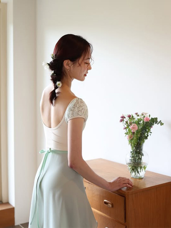 韓國iiLaire 【IL - Aurora 小包袖舞衣】