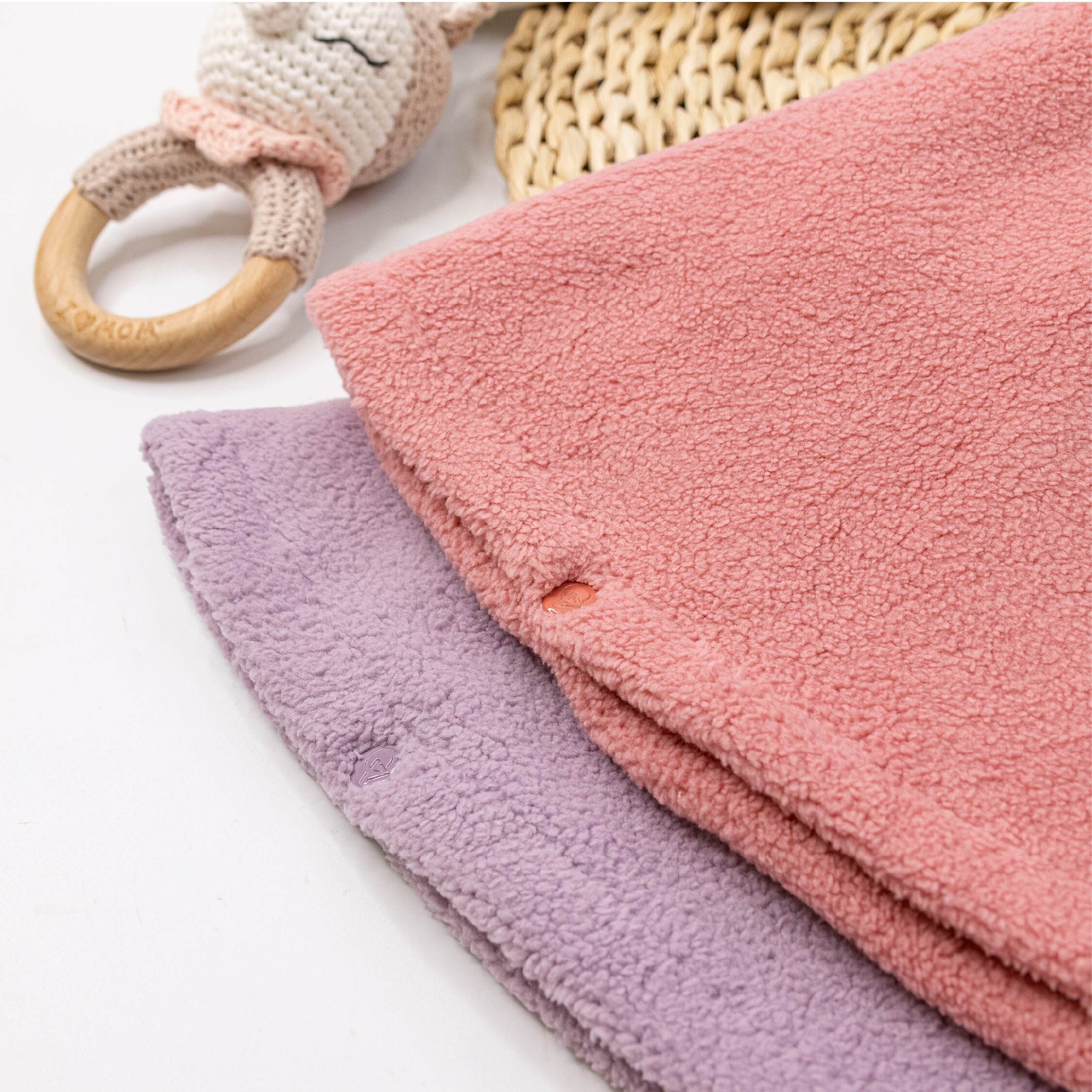 范侖鐵諾【32530】可愛兔兔造型磨毛連帽披風＊二色