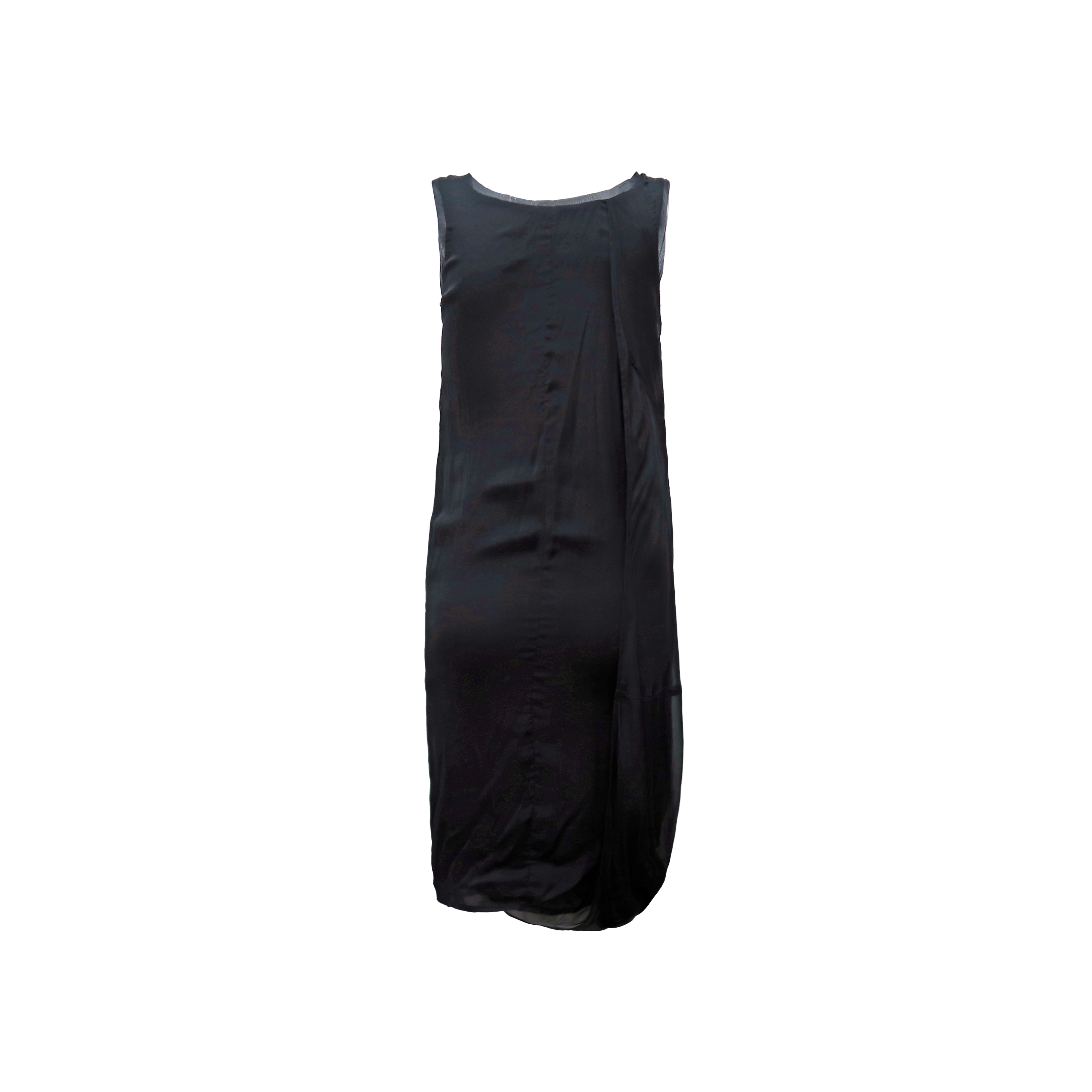 Black sleeveless silk dress