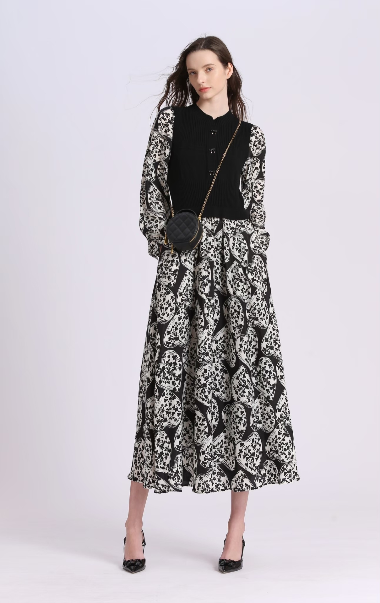 BD15002E1 新優雅斜紋段愛心花蛋糕裙長洋 (附布腰帶)