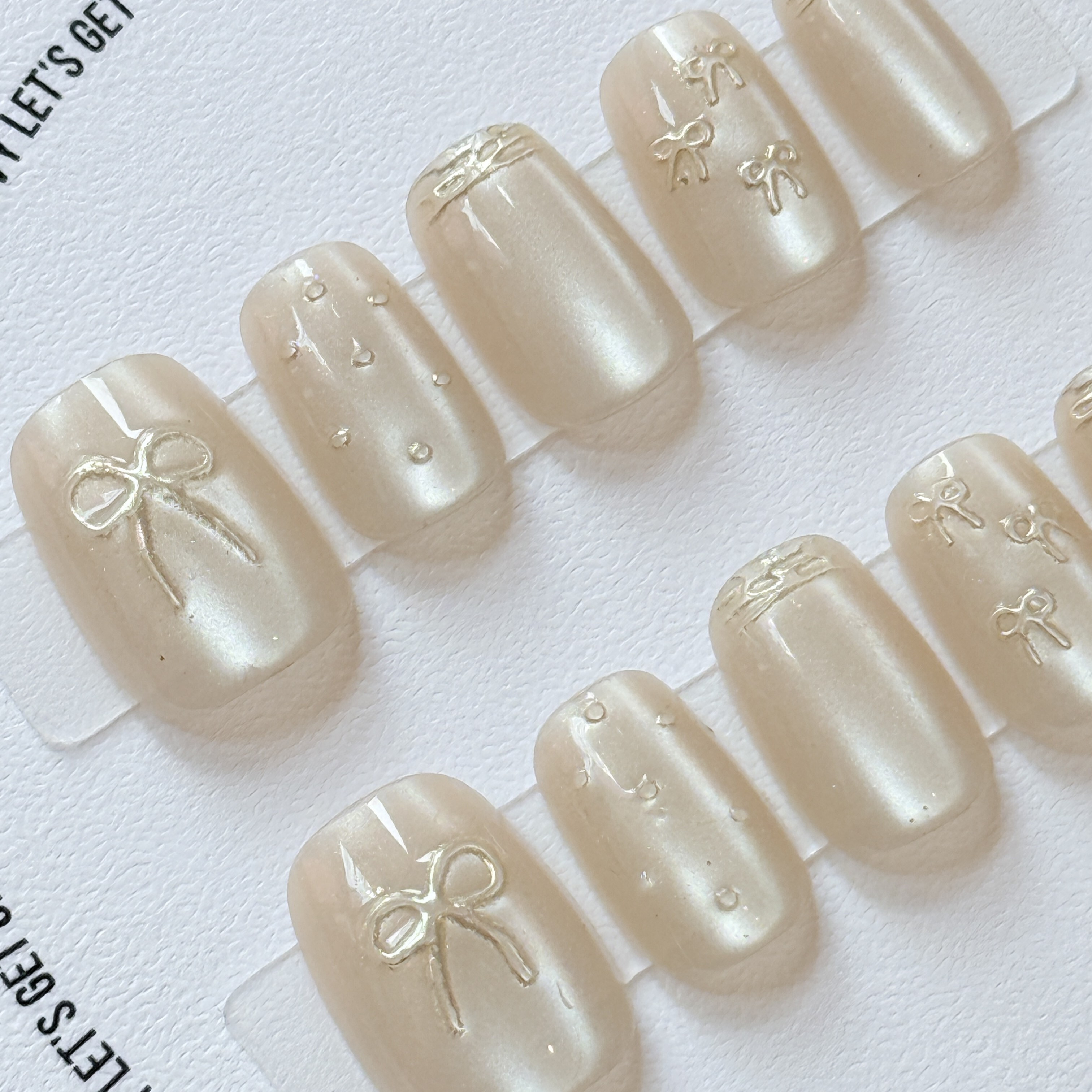 Slay ︳Silver Milky White。Cat Eye