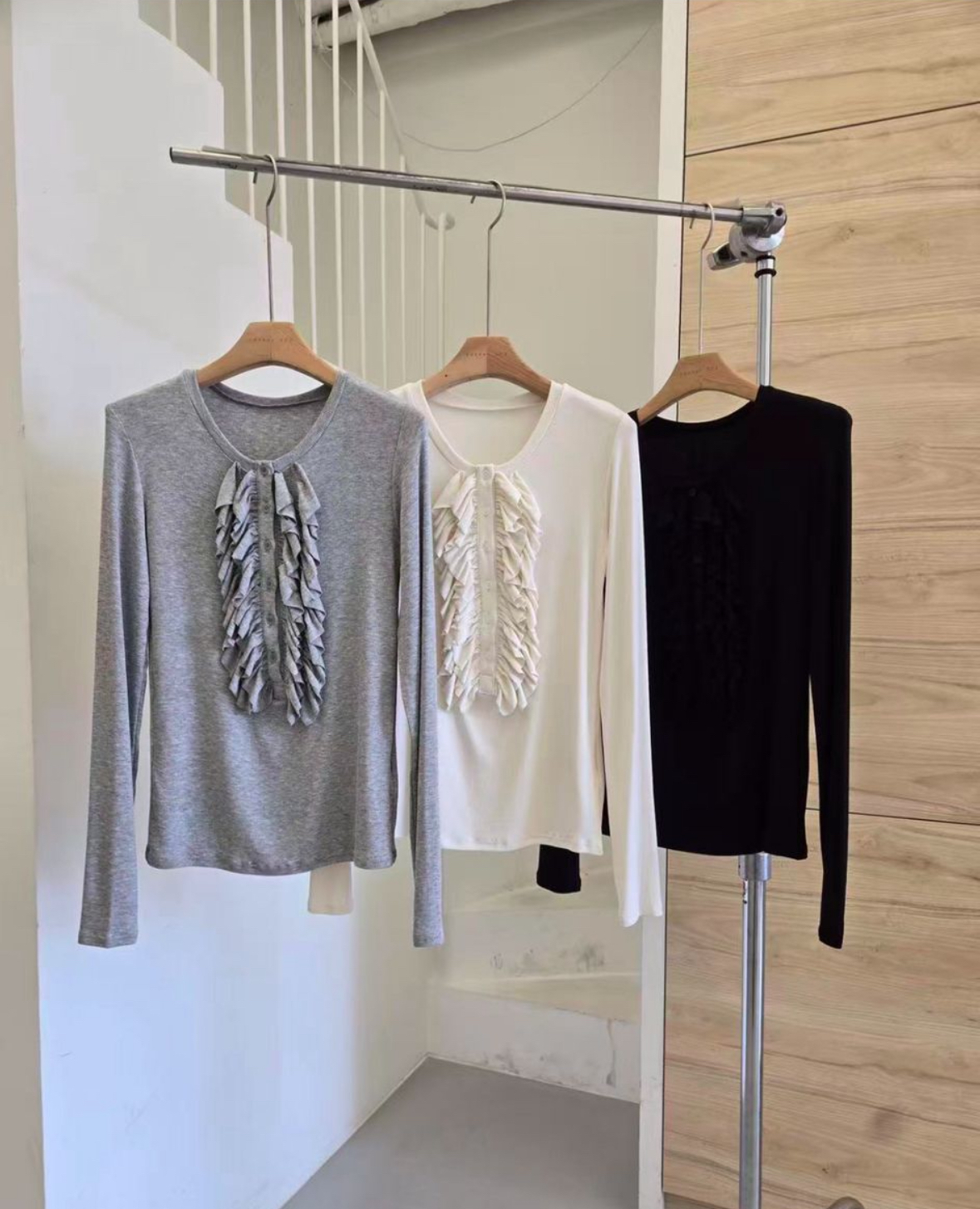 CR15 胸34-54 長 23 $409  校長價